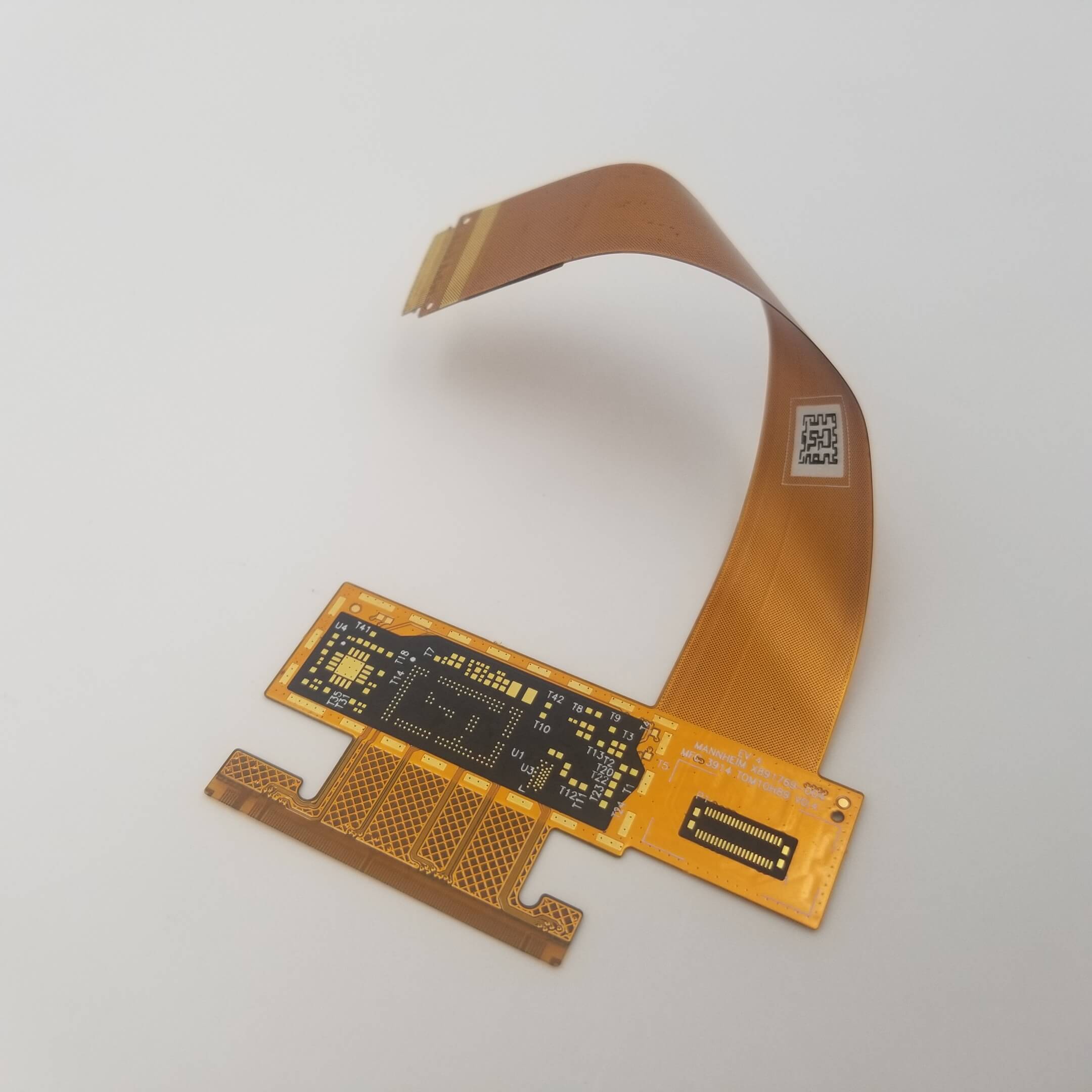 ��ԣ�Ƽ� FPC���Ե�·�������д��չʾ������Ԫ���ĸ���PCB����Ƴ�ɫ������·�����ӣ�ϸ�ڳ���SMT���㡢��·���߼���ά���ǩ������������Ӳ��ģ��